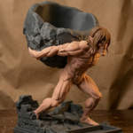 Figurine Statue Épique du Titan Assaillant (Eren)